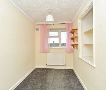 3 bedroom terraced house to rent - Photo 6