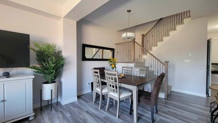 902 Riverview Way, Kingston, ON K7K 0J2 - Photo 2