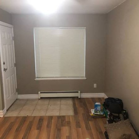 2 Bedrooms, 2 BATHROOMS, Laundry, Dishwasher - Photo 4