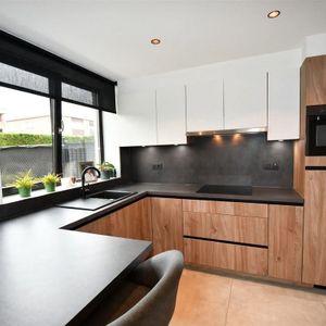 Appartement te huur in Sint-Niklaas voor € 1.200 met 2 slaapkamers - Photo 2