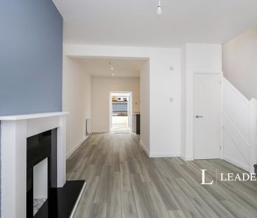 2 bedroom terraced house to rent - Photo 2