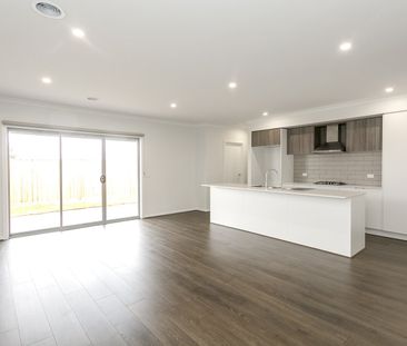 13 Huffnell Road, Deanside VIC 3336 - Photo 4
