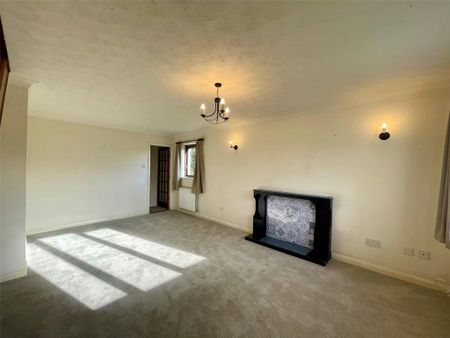 3 bedroom semi-detached house to rent - Photo 2