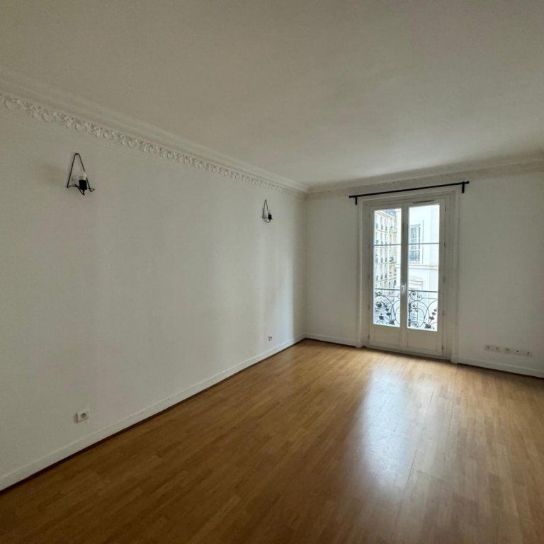 APPARTEMENT T3 A LOUER - PARIS 17EME ARRONDISSEMENT Batignolles 4 - 69.19 m - 2 165 € - Photo 1