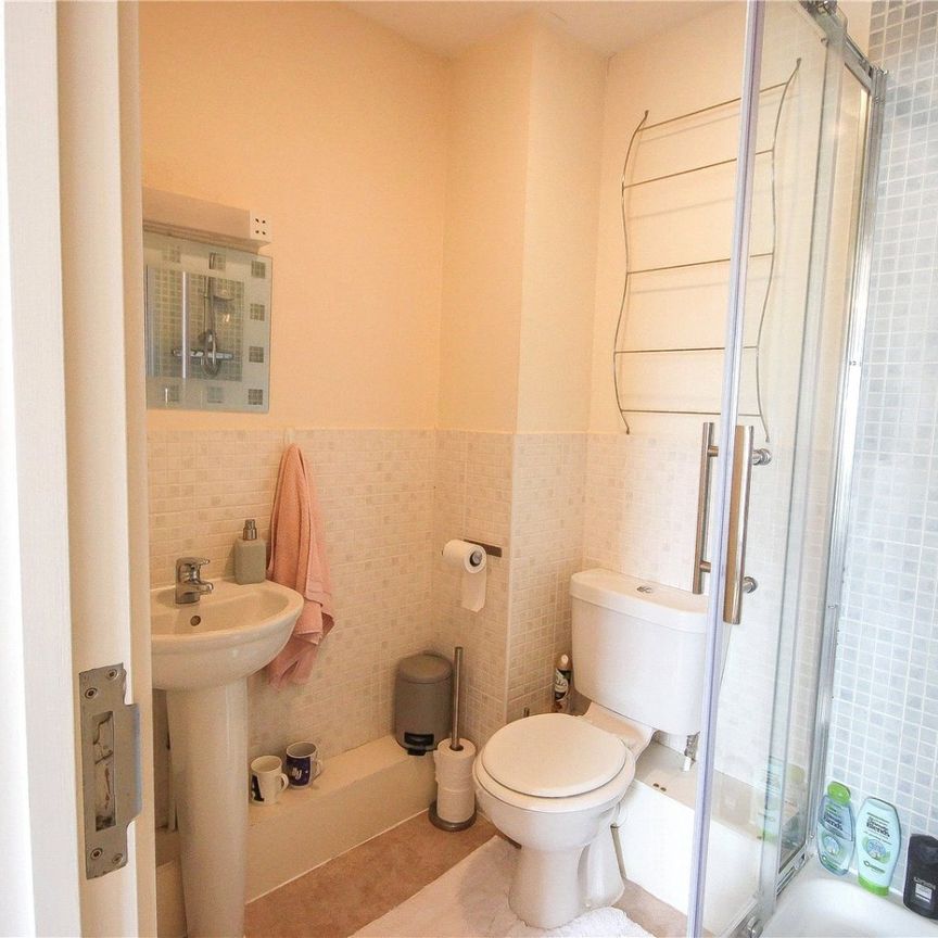 Hollybrook Park, - Photo 1