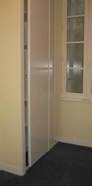 Appartement - 2 pièces - 25,42 m² - Laval - Photo 1
