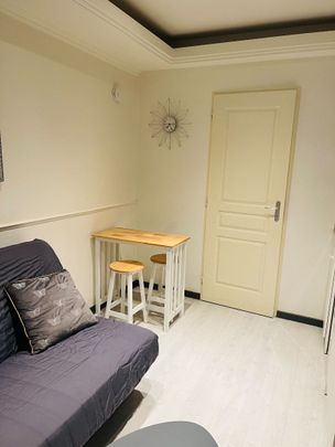 RUE JEAN JACQUES ROUSSEAU – STUDIO – 15 M² - Photo 1