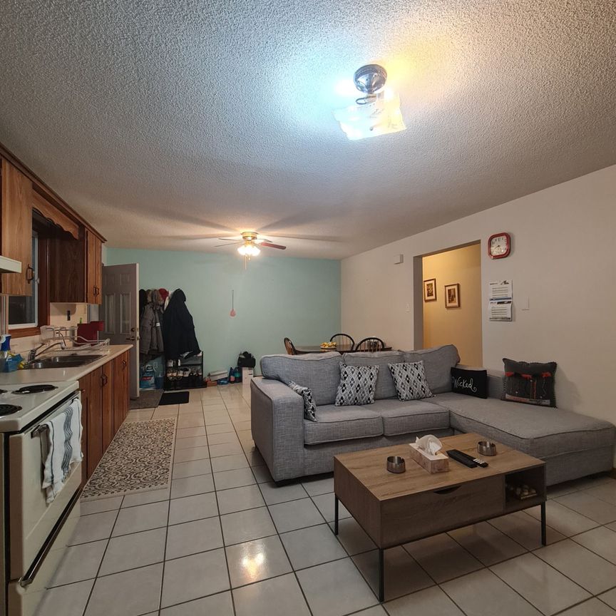 For Lease - 1307 River road east Road Unit# Unit 1, Wasaga Beach, Ontario - Photo 1
