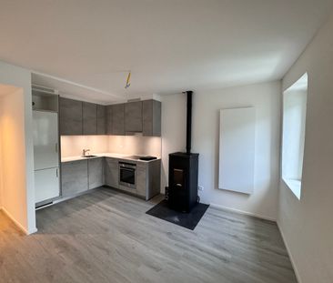 APPARTAMENTO DUPLEX 5.5 LOCALI FRONTE LAGO - Foto 6