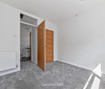 4 bedroom detached house to rent - Photo 6