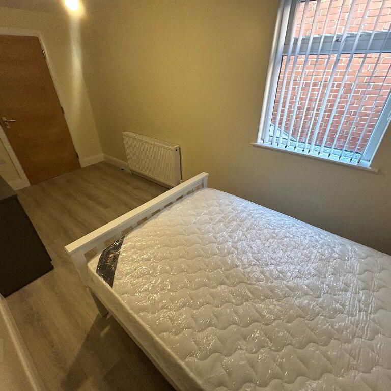 Flat 1, 30 Magdala Street, Belfast, BT7 1PU - Photo 1