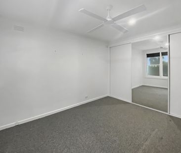 134 Crook Street, Strathdale - Photo 3