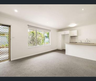 NEAT AND TIDY UNIT - Photo 6