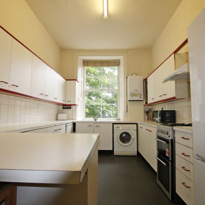 Marchmont Street - Photo 1