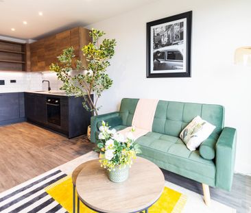 Glasswater Locks, Belmont Row, Birmingham, B4 - Photo 2