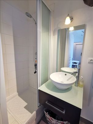 1 pièce - Meublé - 16,62 m² - 3ème étage - Colocation non autorisée - Photo 1