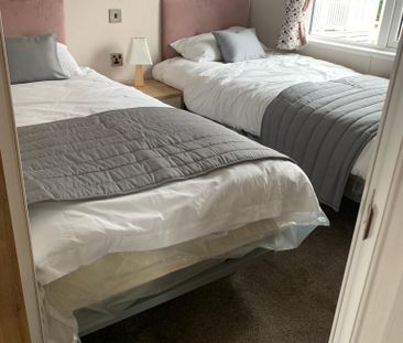 3 bedroom chalet to rent - Photo 4