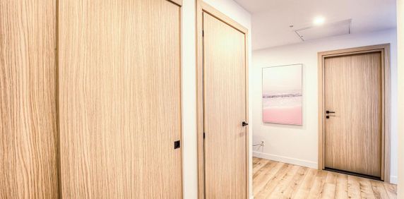 1 Bedroom - 6500 Rue Hutchison, Outremont - Photo 2