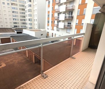 Location Appartement 1 pièce 32m² VICHY 03200 - Photo 4