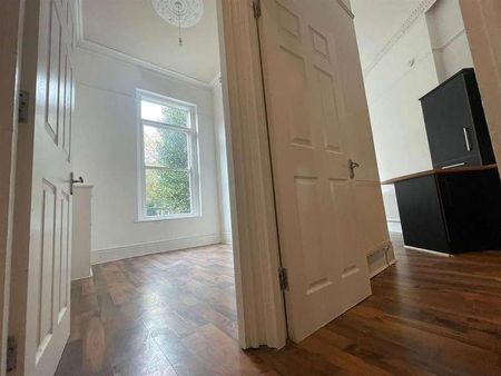 Princes Avenue, Princes Park, Liverpool, L8 - Photo 4