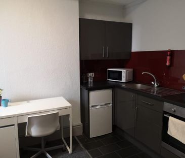 1 bedroom house to rent - Photo 2