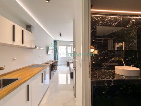 Studio/Γκαρσονιέρα για ενοικίαση Σφαγεία - Ιχθυόσκαλα - Photo 2