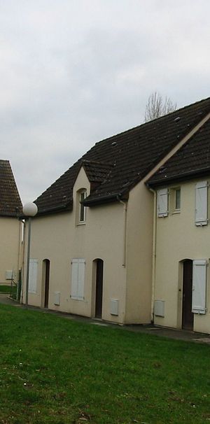 Verrières , Maison - T4 - 80.00m² - Photo 2