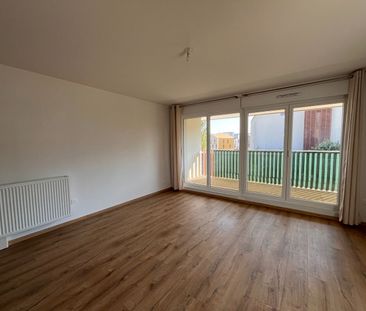 Location Appartement 3 pièces 59m² - Photo 2