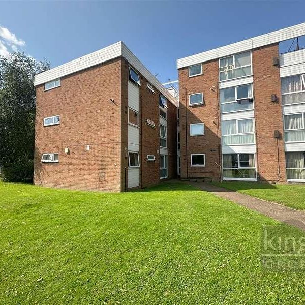 Avalon Close, Enfield, EN2 - Photo 1