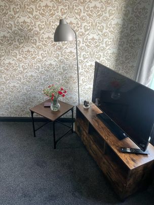 2 bedroom house to rent - Photo 1