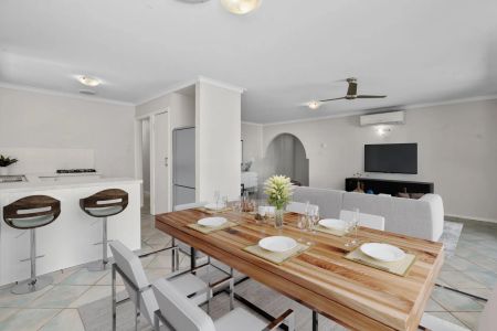 Big Block Living with Powered Shed and Easy Side Access - Photo 4