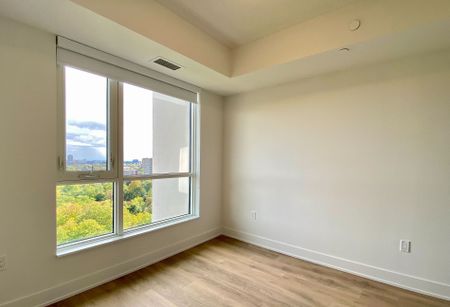 For Lease - 202 Burnhamthorpe Road Unit# 901, Mississauga, Ontario - Photo 5