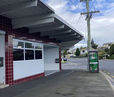 4 bedroom home in Liberton! - Photo 5