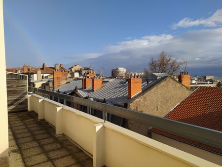 Appartement - 2 pièces - Plateau central - Photo 2