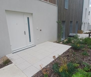 location Appartement T1 DE 30.3m² À NOISY LE GRAND - Photo 6