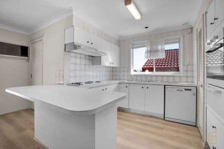 Spacious 4-Bedroom Home - Photo 4