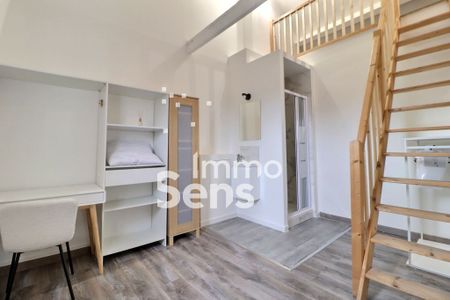 Location appartement - Lille Centre - Photo 4