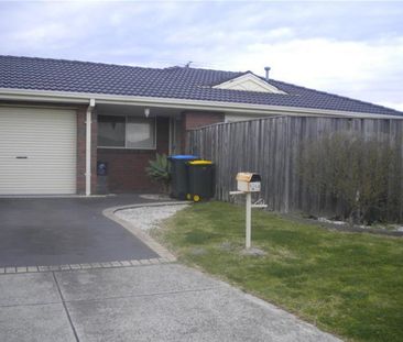 1/14 Moreton Court, 3029, Hoppers Crossing Vic - Photo 2