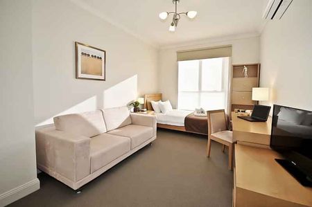 Room 10 (Ensuite) - Photo 5