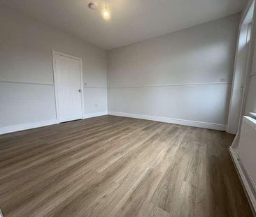 Back Poplar Terrace, Barnsley, S71 - Photo 3