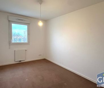 Location Appartement 3 pièces 67m² - Photo 2