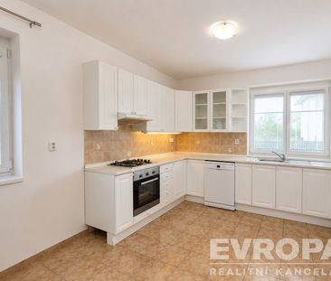 Pronájem rodinného domu 200 m², Průhonice - Photo 4
