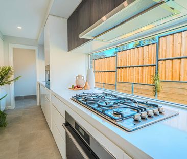 Spacious Brand New Residence in Fast-Growing Box Hill - Photo 6