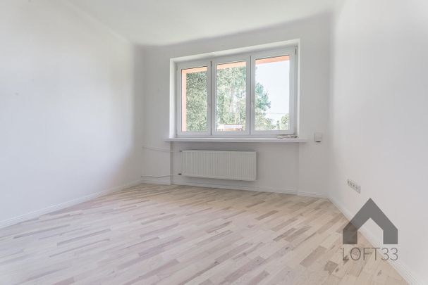 Dwupokojowe mieszkanie do wynajęcia na osiedlu Stałym w Jaworznie | Spacer 3D - Photo 1