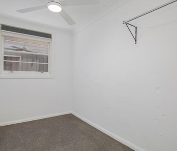 167B Kahibah Road - Photo 5