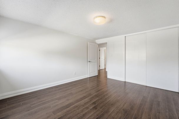 For Lease - 117 Cardinal Crescent Unit# Upper, Newmarket, Ontario - Photo 1