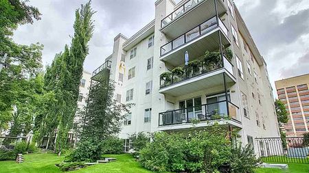 2 Bed, 2 Bath, Air Conditioned Suite In Oliver. Utilities Included - Photo 5