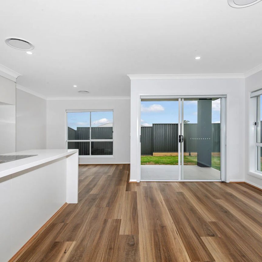 Brand-new four-bedroom Duplex - Photo 1