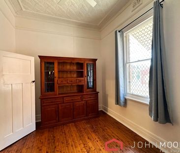 89 Kincaid Street Wagga Wagga NSW 2650 - Photo 1