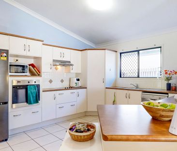 Spacious 3-Bedroom Home in Douglas - Photo 5